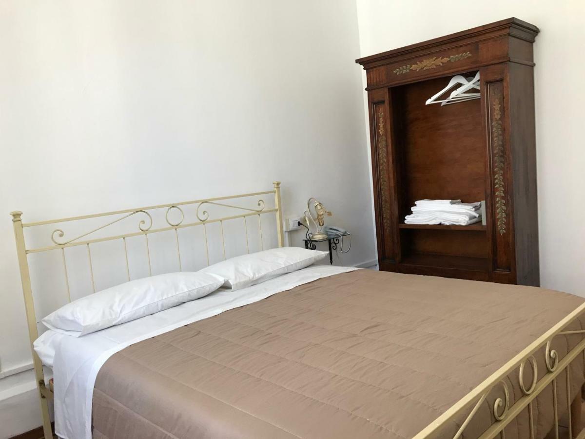 Albergo Antica Lanterna Castelnuovo di Garfagnana Exterior foto