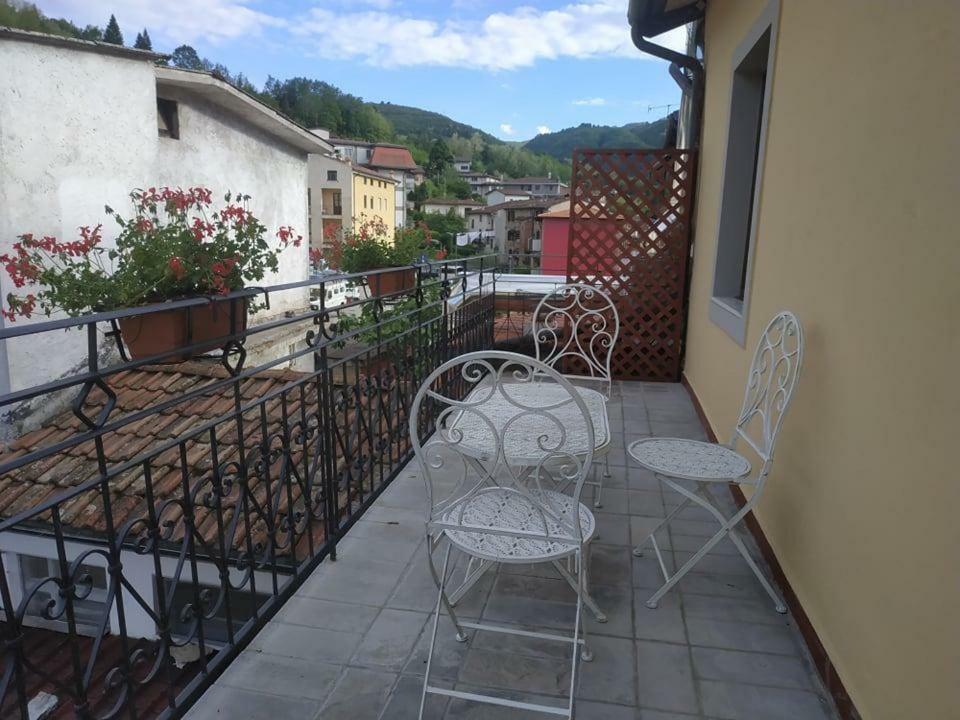 Albergo Antica Lanterna Castelnuovo di Garfagnana Exterior foto
